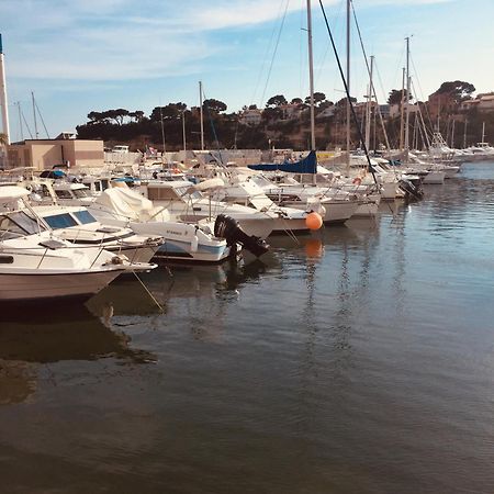 200m de la plage ,3mn du port à 50m du centre ville Carry-le-Rouet Esterno foto