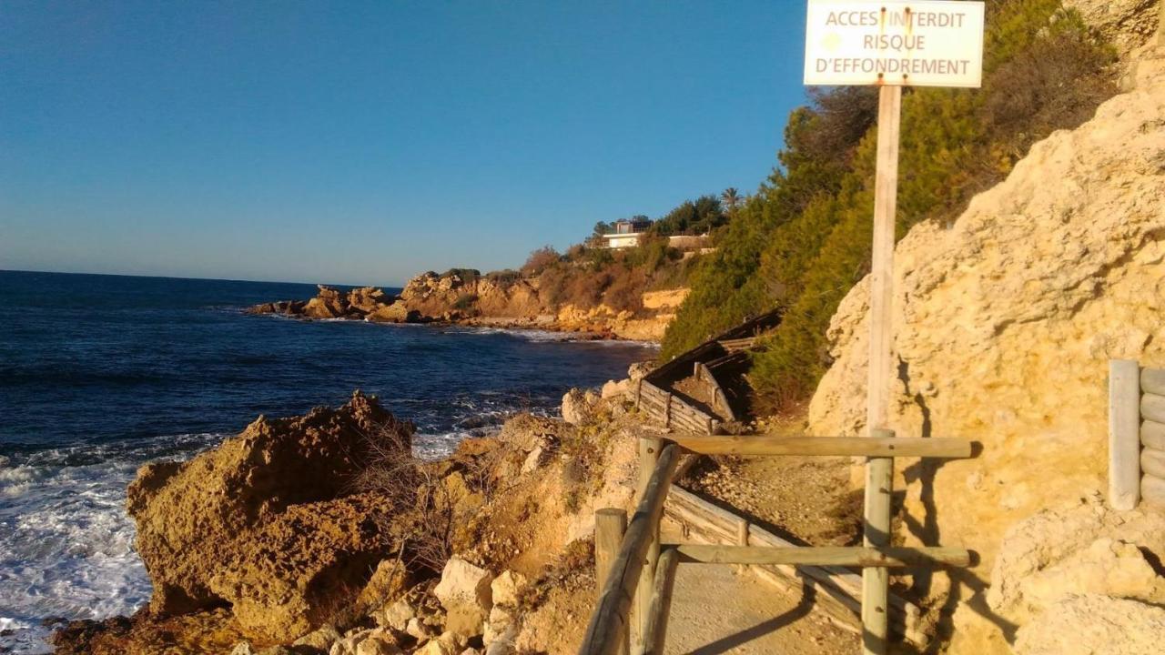 200m de la plage ,3mn du port à 50m du centre ville Carry-le-Rouet Esterno foto